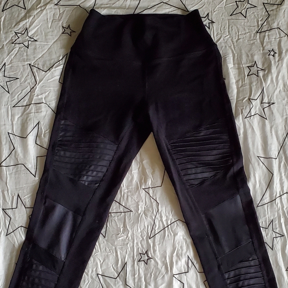 ALO Yoga High Waist Moto Leggings Sz L